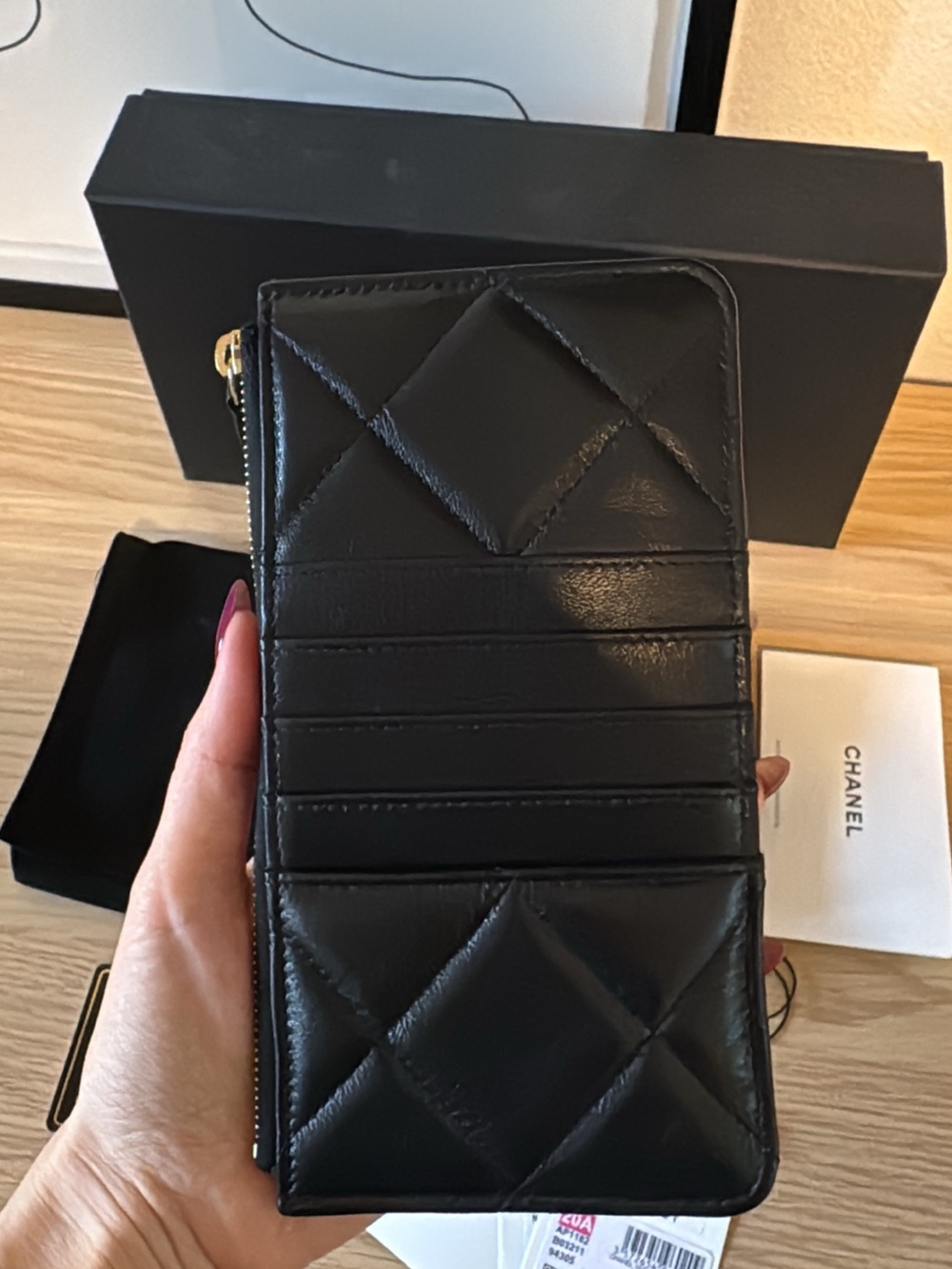 CHANEL 19 Black Quilted Leather Zip Wallet + Phone Case with Gold CC Emblem - Picture 4 of 5